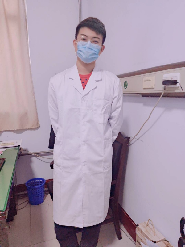 Leslie的第一张照片--枣庄蓝颜知己交友网